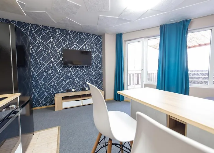 Luxury - Residens * Warna